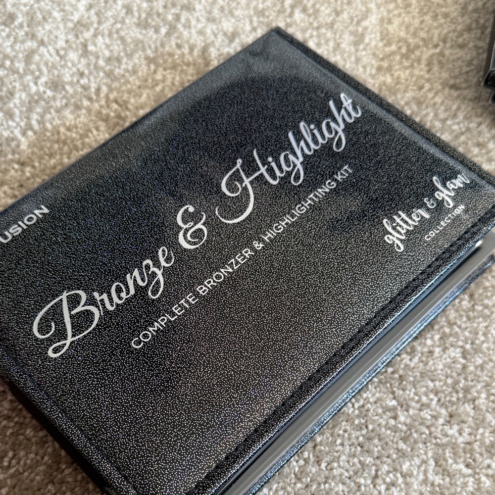 Profusion Cosmetics Highlight and Bronzer Palette